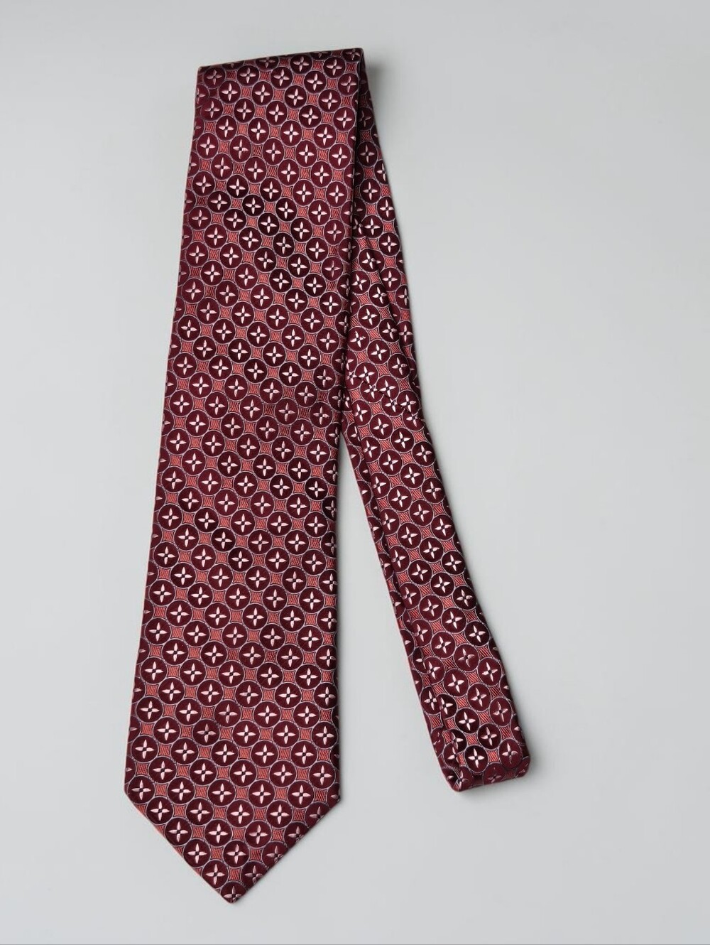 Ike Behar 100% Silk Tie Burgundy Wine Pink Circle Star Medallion Print USA Made